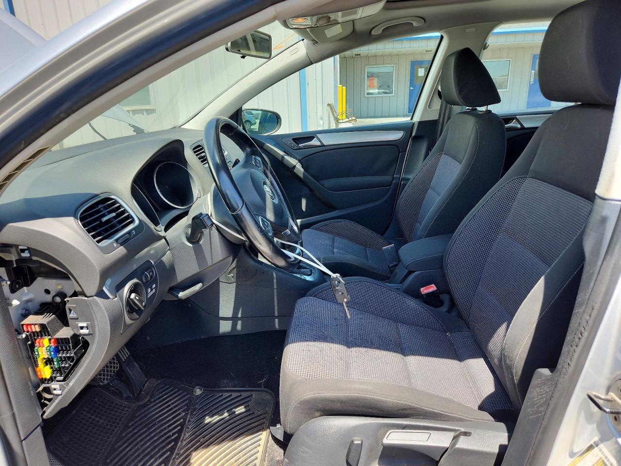 2013 Volkswagen Golf VIN WVWDM7AJ4DW029493 photo 7