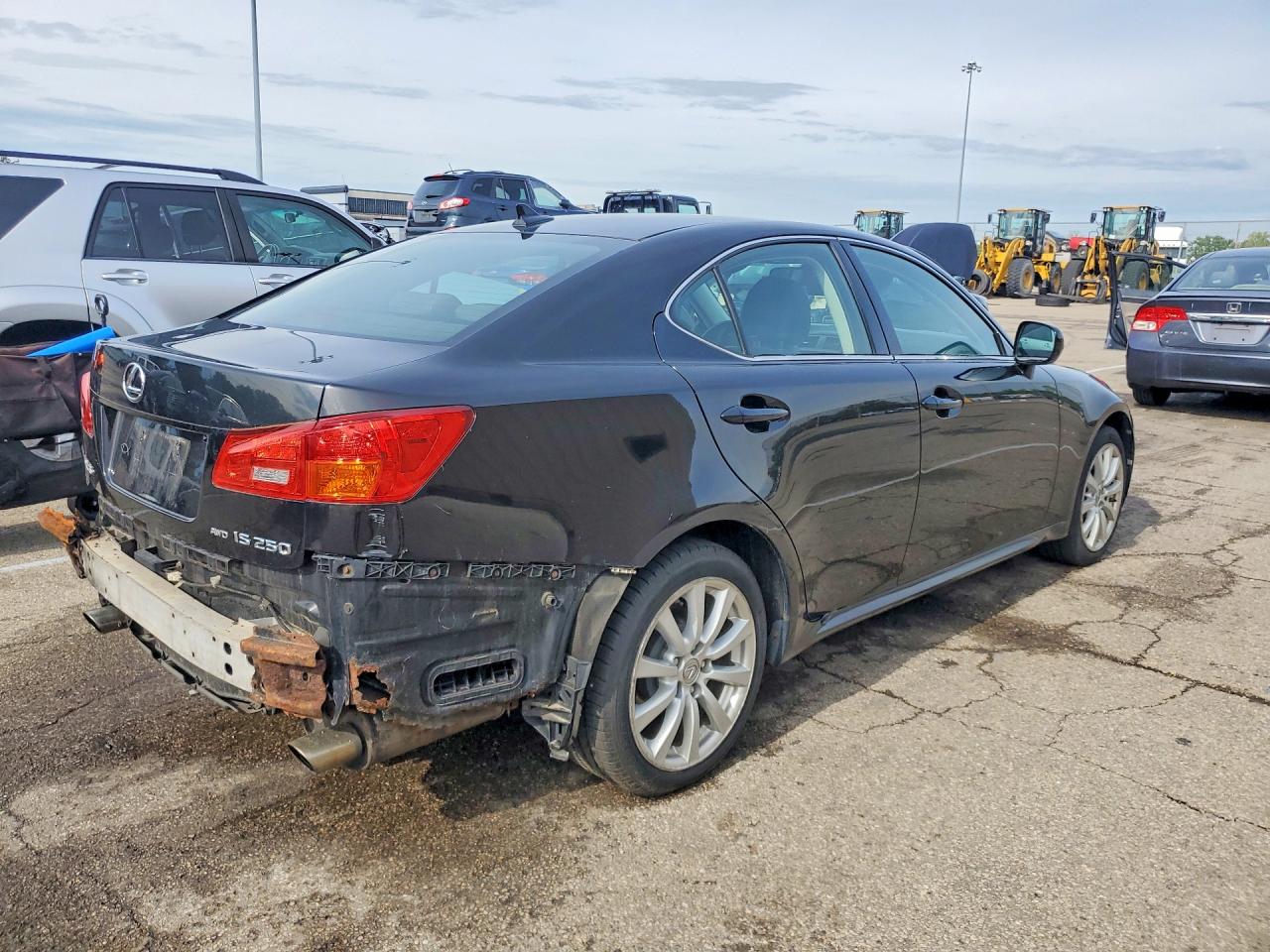2008 Lexus Is VIN JTHCK262X85026744 photo 3