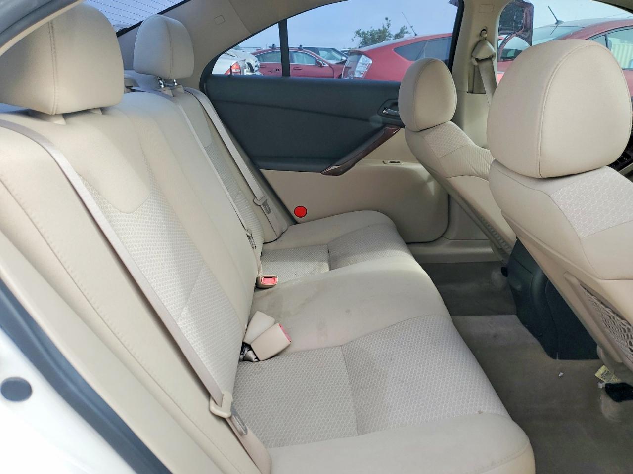 2006 Pontiac G6 VIN 1G2ZF55BX64188108 photo 10