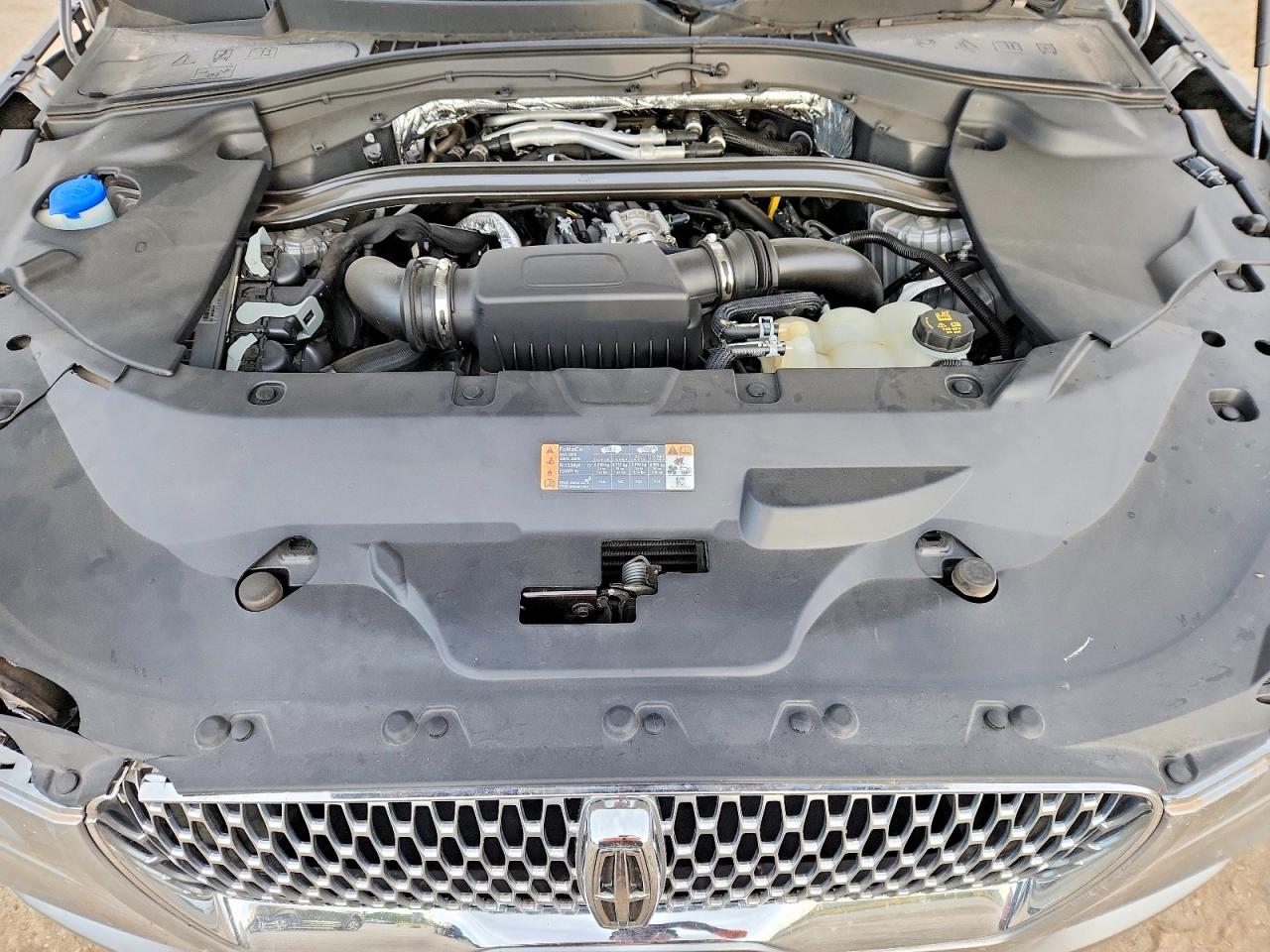 2020 Lincoln Aviator VIN 5LM5J7XC5LGL00567 photo 12