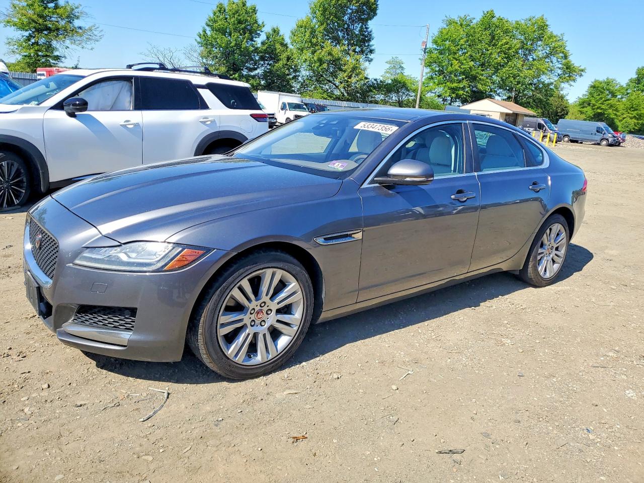 2017 Jaguar Xf VIN SAJBD4BV3HCY29881 photo 1