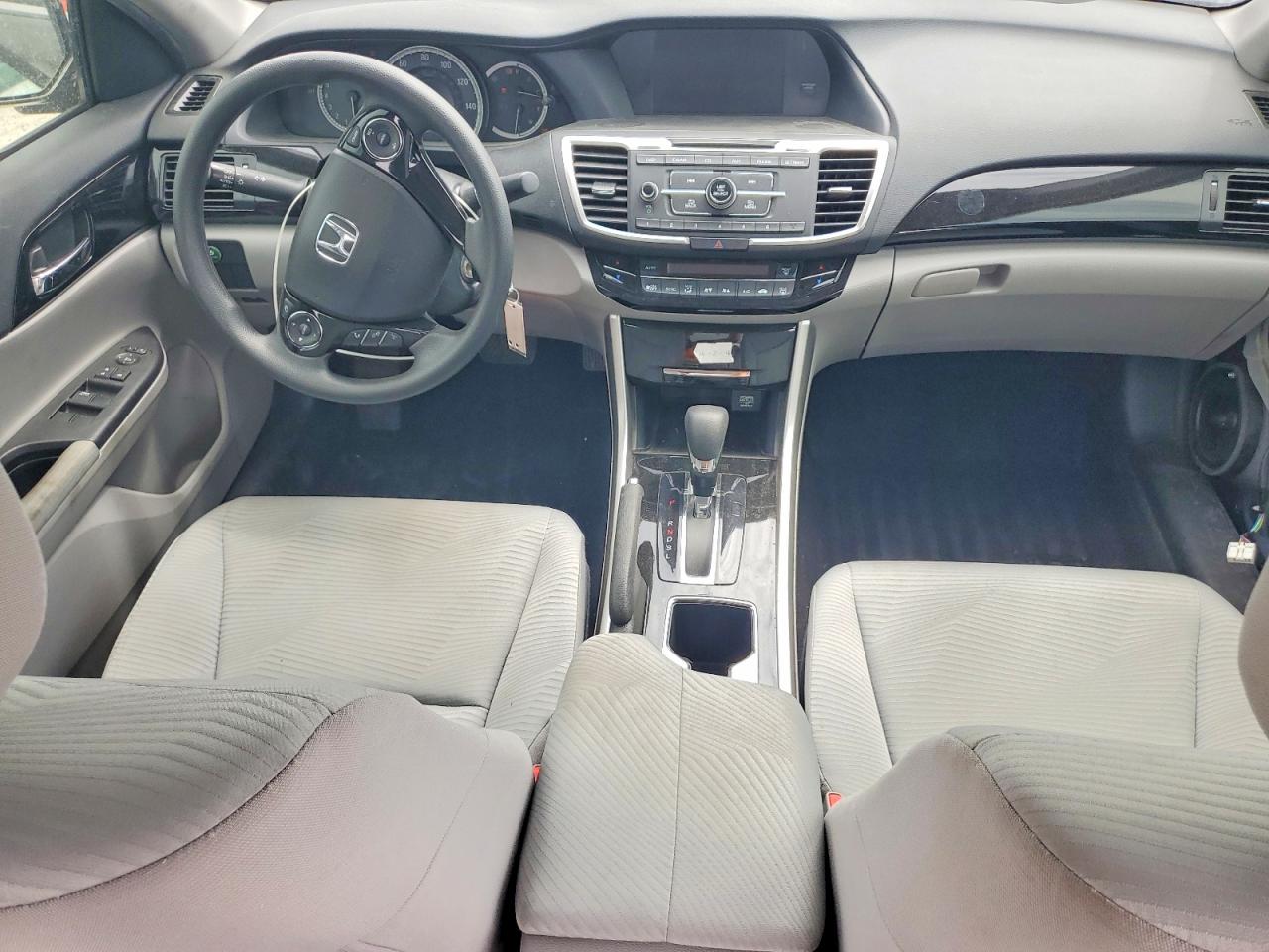 2016 Honda Accord VIN 1HGCR2F36GA144447 photo 8