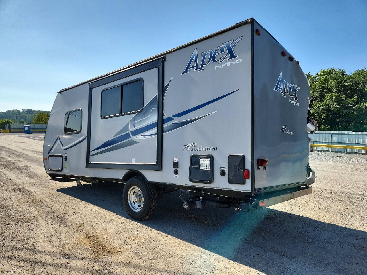 2018 FOREST Coachmen a VIN 5ZT2CXHC1JL003351 photo 3