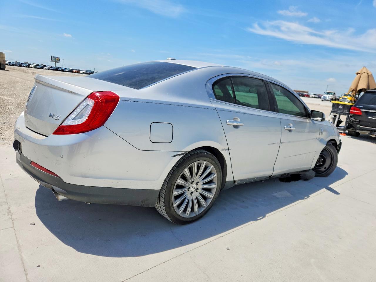 2013 Lincoln Mks VIN 1LNHL9DK8DG604835 photo 3