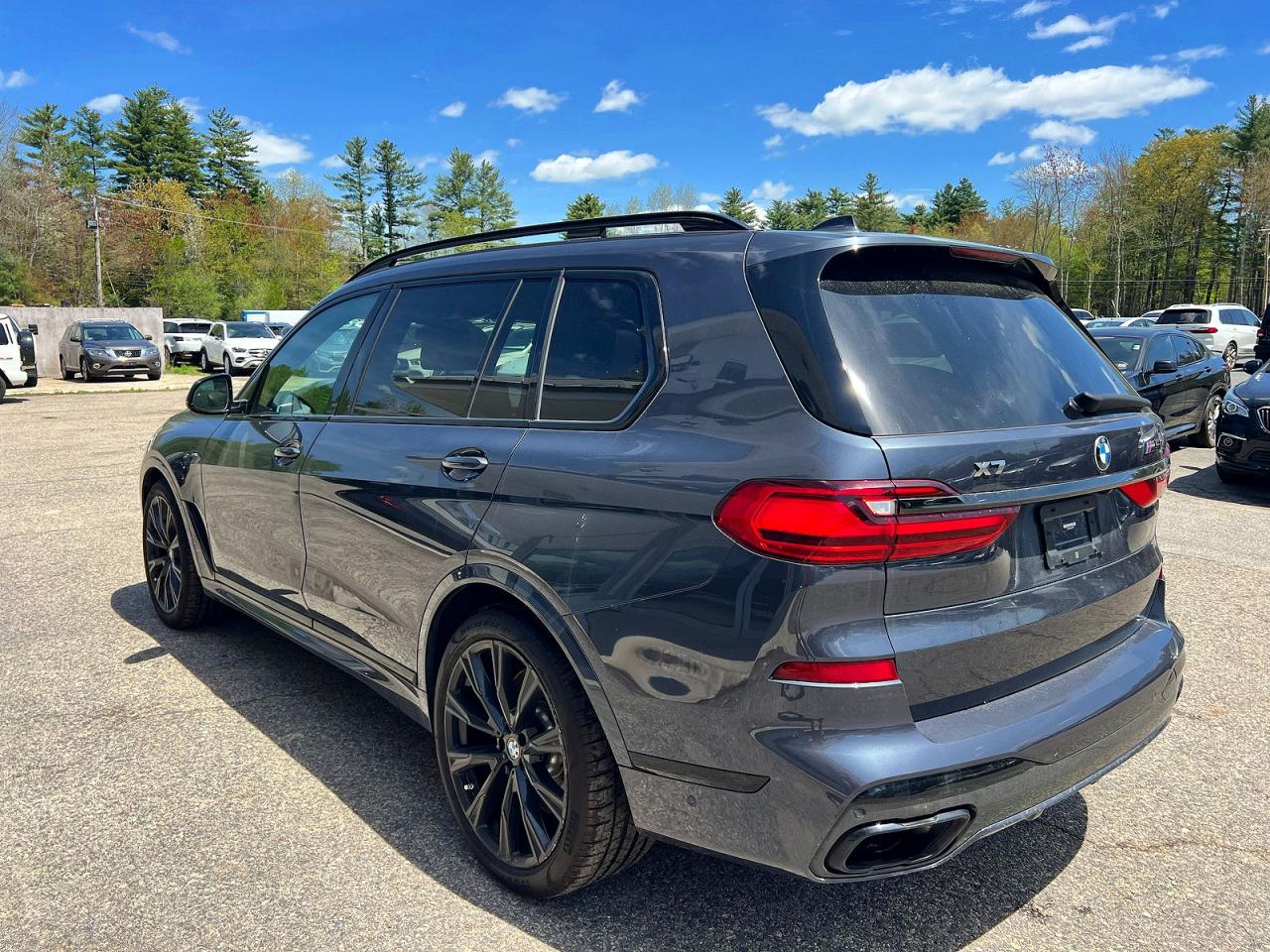 2022 BMW X7 VIN 5UXCX6C00N9J47458 photo 3