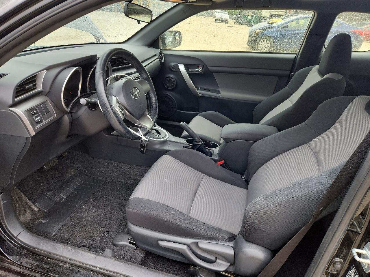 2016 Scion Tc VIN JTKJF5C73GJ014559 photo 7