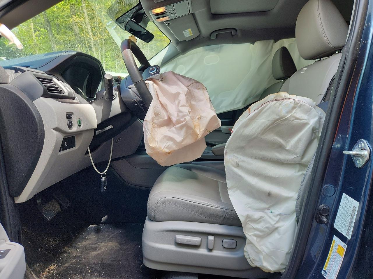 2022 Honda Pilot VIN 5FNYF6H55NB032021 photo 7