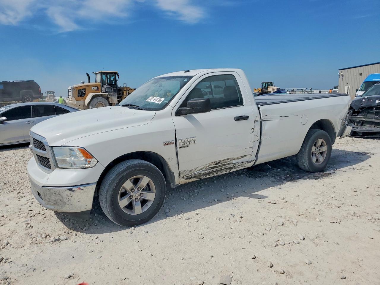 2019 Ram 1500 VIN 3C6JR6DT7KG674556 photo 1
