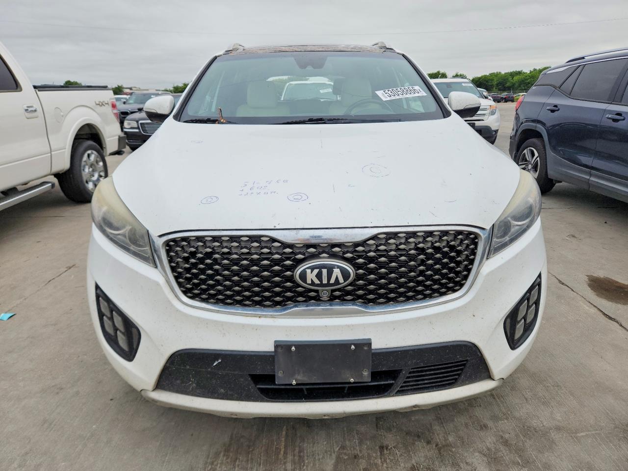 2017 Kia Sorento VIN 5XYPK4A50HG309550 photo 5