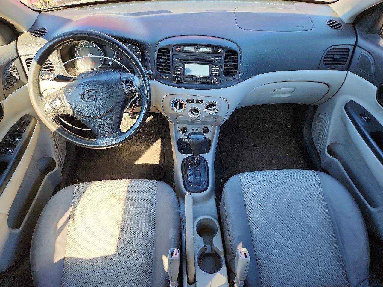 2011 Hyundai Accent VIN KMHCN4AC5BU553328 photo 8