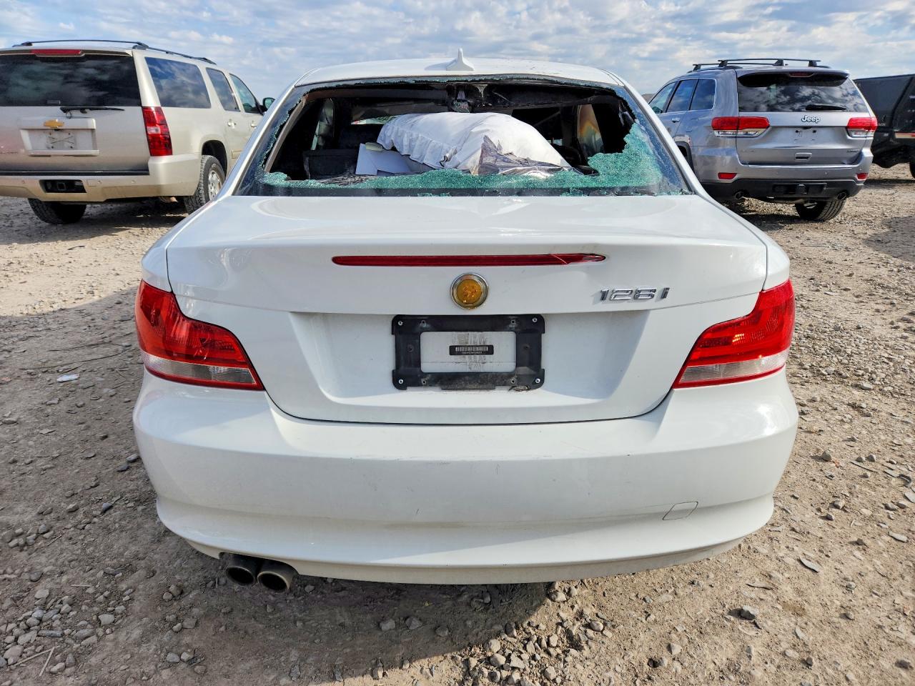 2013 BMW 1 series VIN WBAUP9C58DVS95279 photo 6