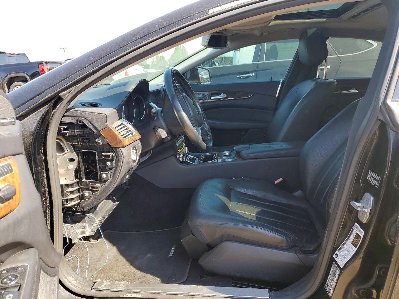 2012 Mercedes-Benz Cls-class VIN WDDLJ9BB1CA051055 photo 7