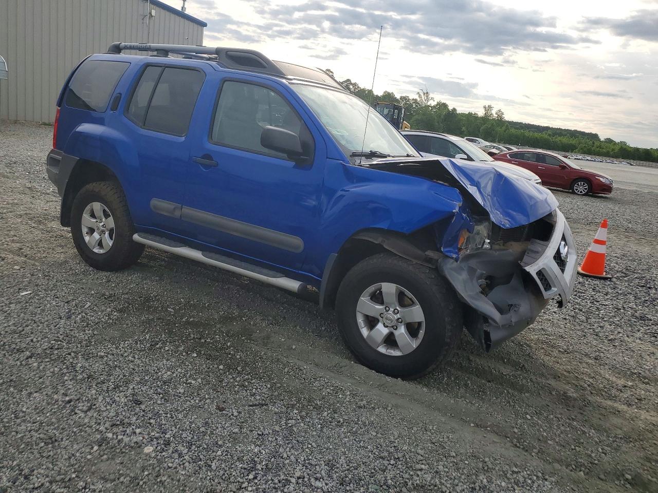 2013 Nissan Xterra VIN 5N1AN0NW2DN823066 photo 4