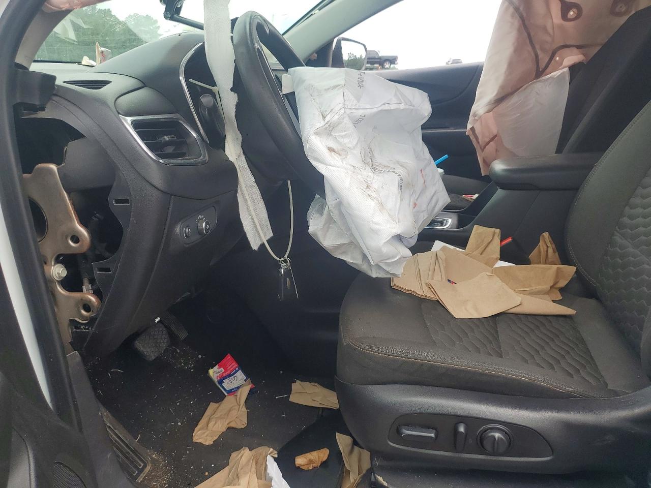 2019 Chev Equinox VIN 3GNAXKEV0KS513526 photo 7