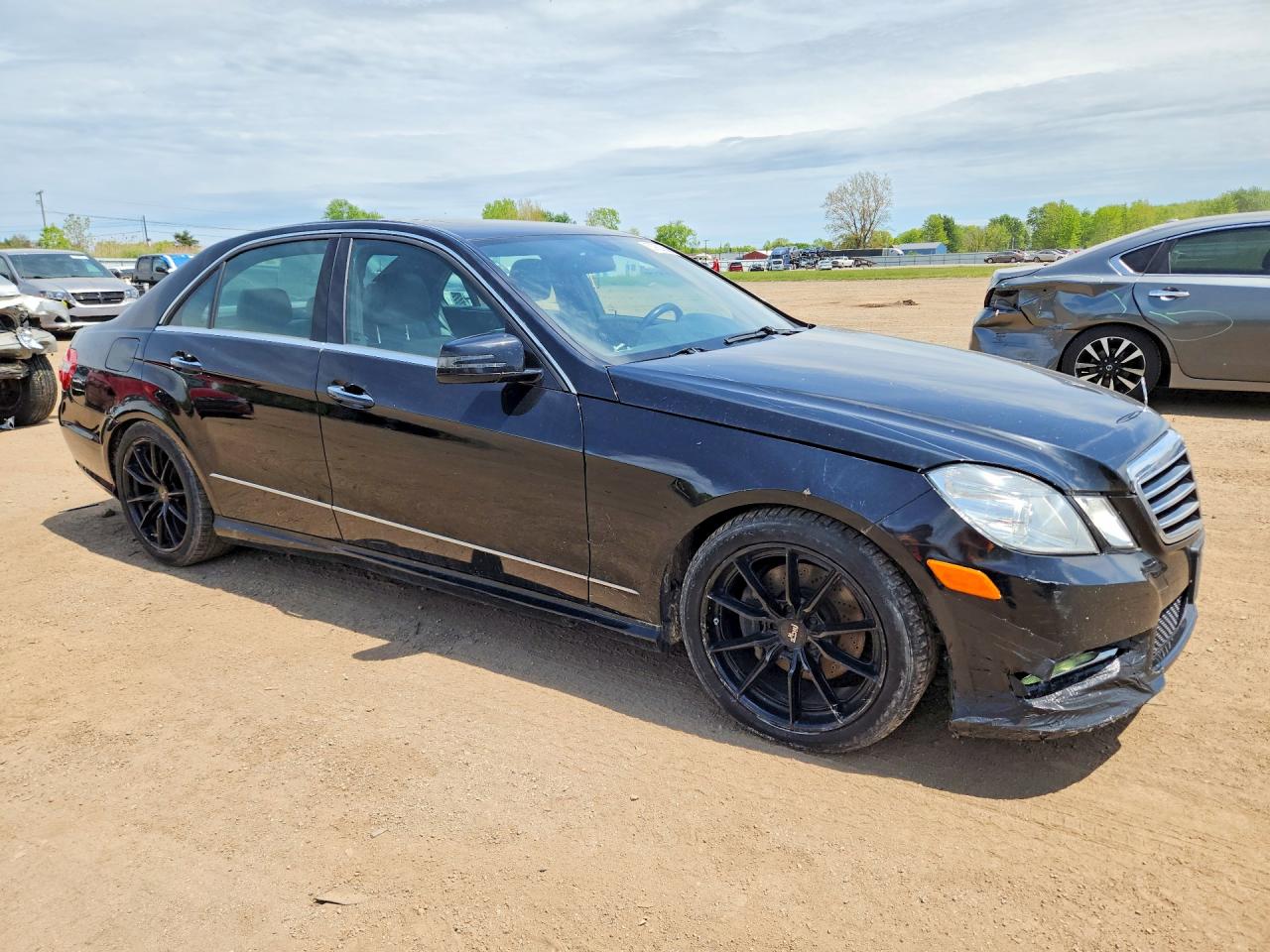 2013 Mercedes-Benz E-class VIN WDDHF8JB3DA756962 photo 4