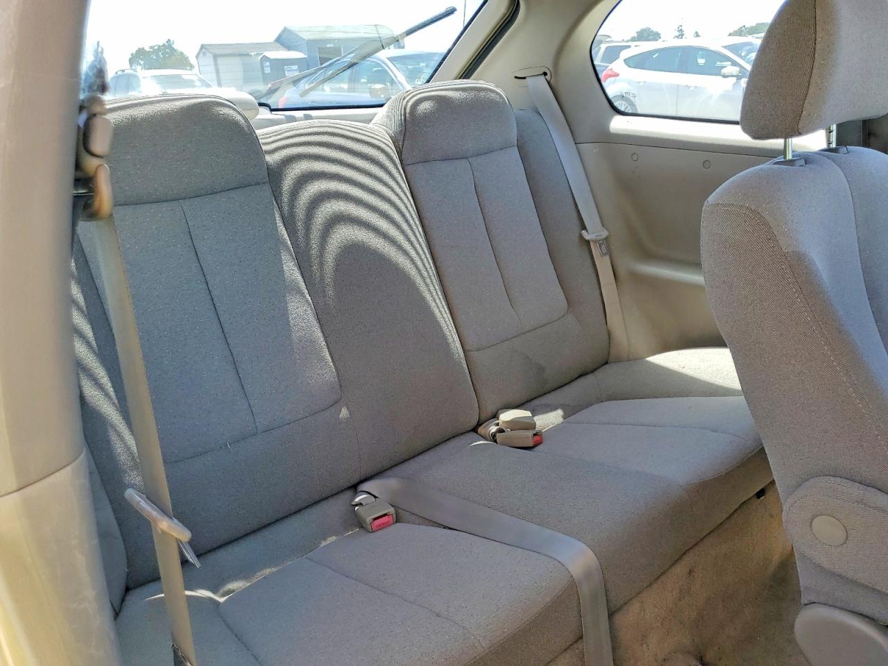 2000 Hyundai Accent VIN KMHCG35G2YU043819 photo 10