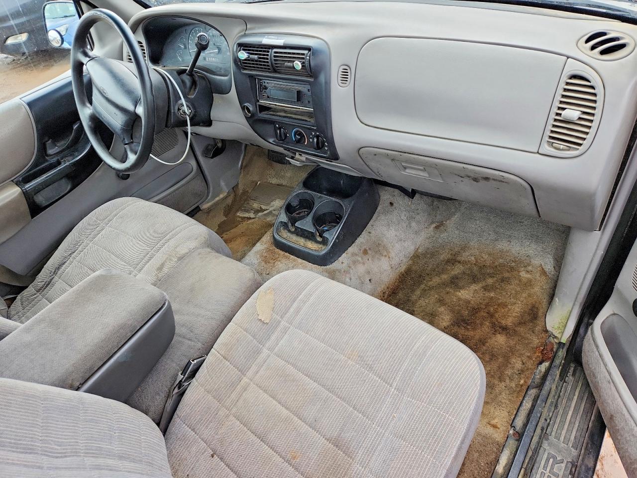 1996 Ford Ranger VIN 1FTCR10A6TPA62774 photo 8