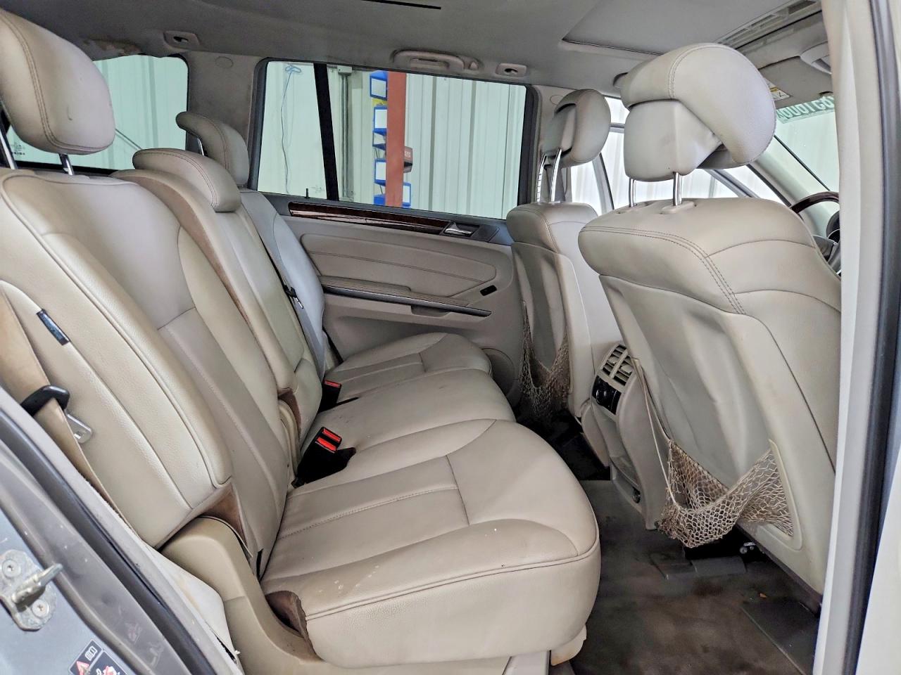 2010 Mercedes-Benz Gl-class VIN 4JGBF7BE0AA576199 photo 11