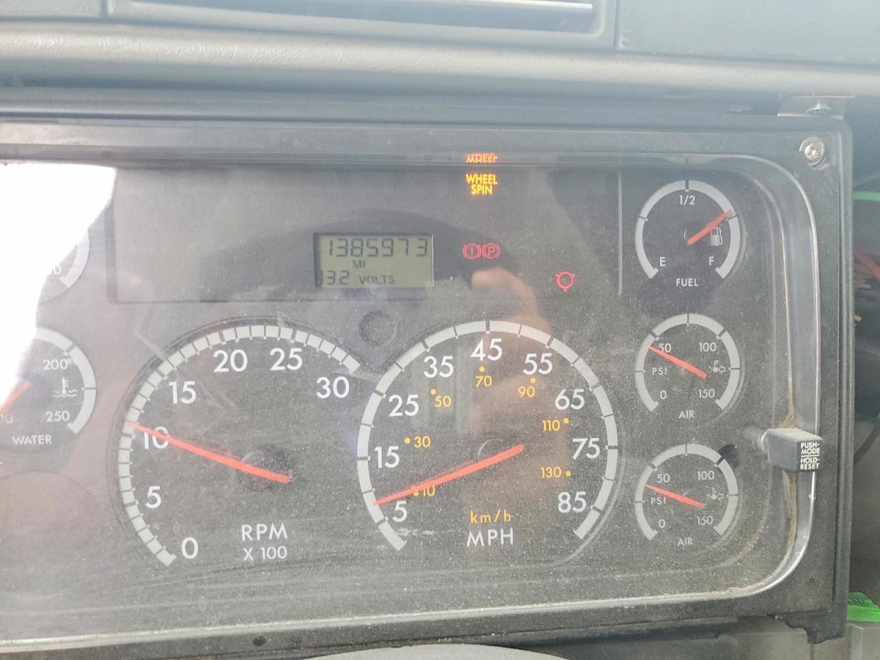 2006 FREIGHTLINER All other VIN 1FUJBBCK06LU41263 photo 8
