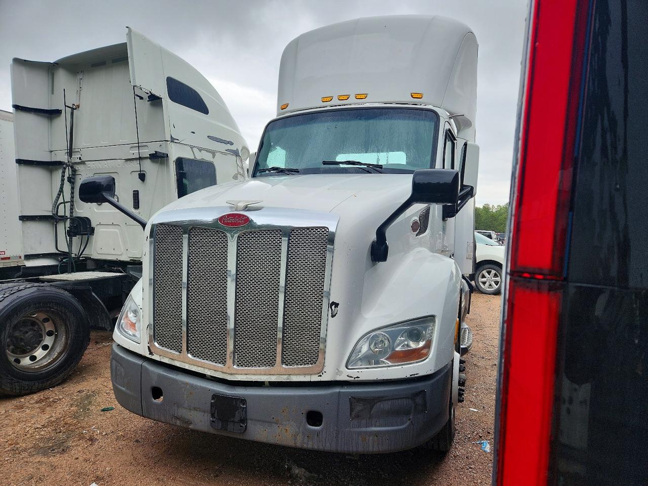 2016 PETERBILT All other VIN 1XPBA48X0GD339616 photo 2
