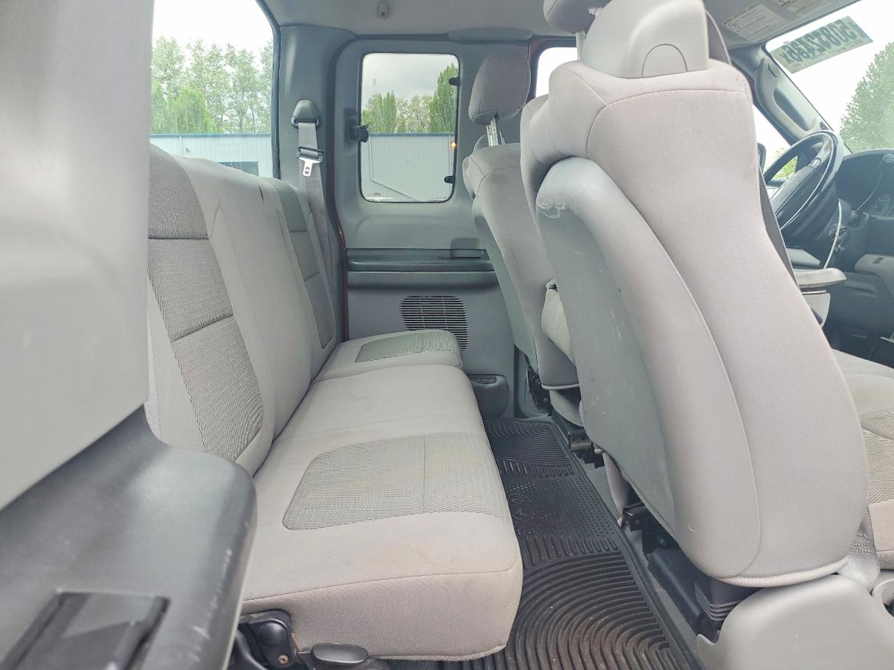 2006 Ford F350 VIN 1FTWX31YX6EA04581 photo 10