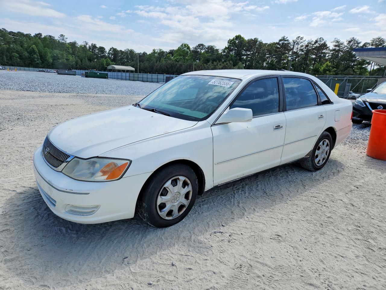 2000 Toyota Avalon VIN 4T1BF28BXYU027537 photo 1