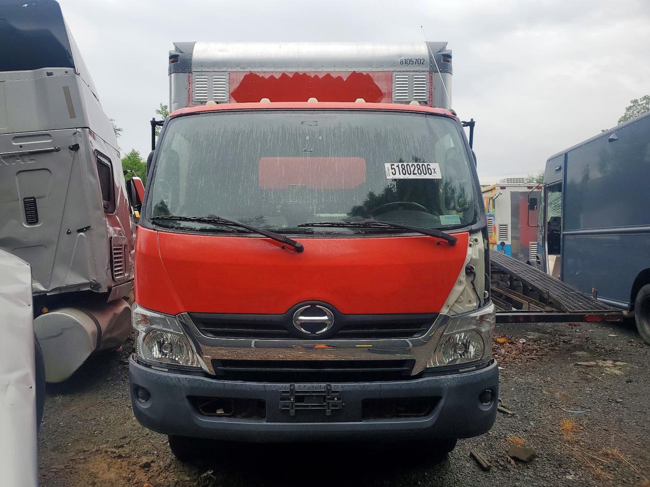 2017 HINO All other VIN JHHSDM2H5HK005876 photo 5