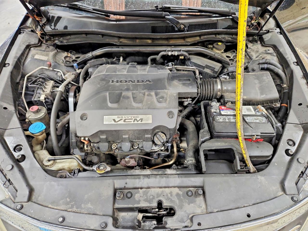 2011 HOND Accord VIN 5J6TF2H52BL001864 photo 11