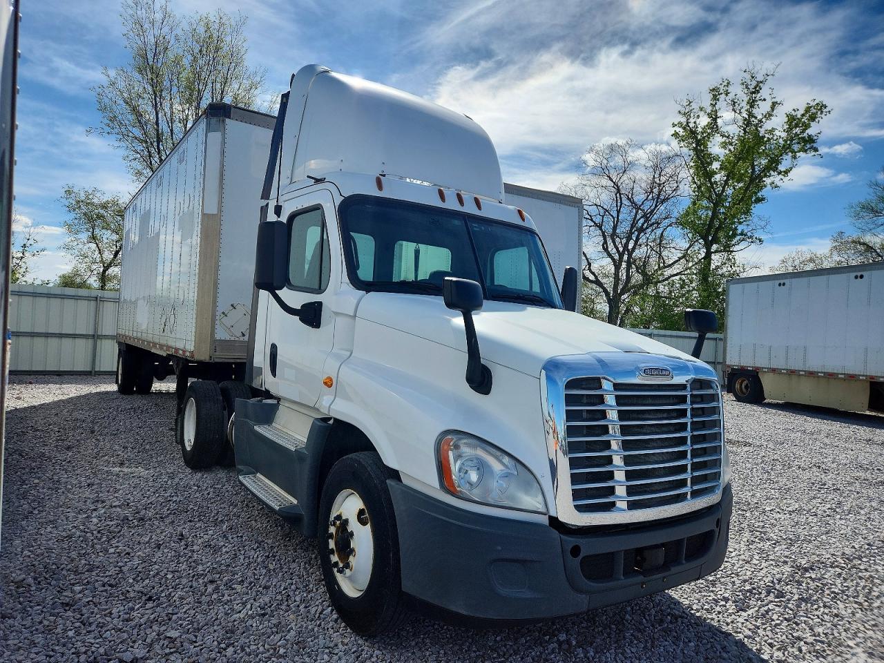2016 FREIGHTLINER All other VIN 1FUBGEDV0GLHC5640 photo 1