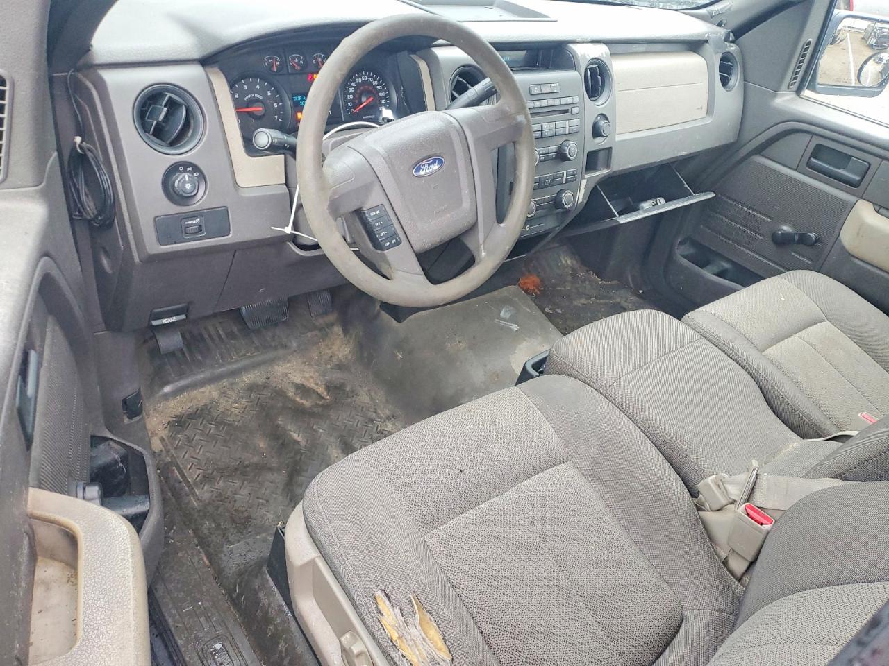 2010 Ford F150 VIN 1FTMF1CW5AKA20594 photo 8