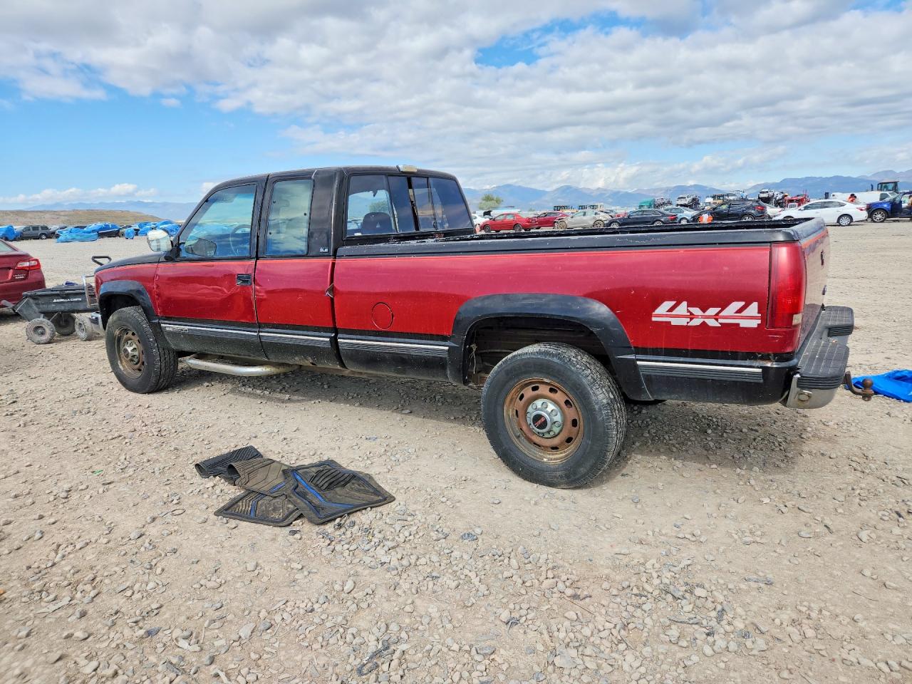 1992 GMC SIERRA VIN 2GTGK29KXN1505435 photo 2