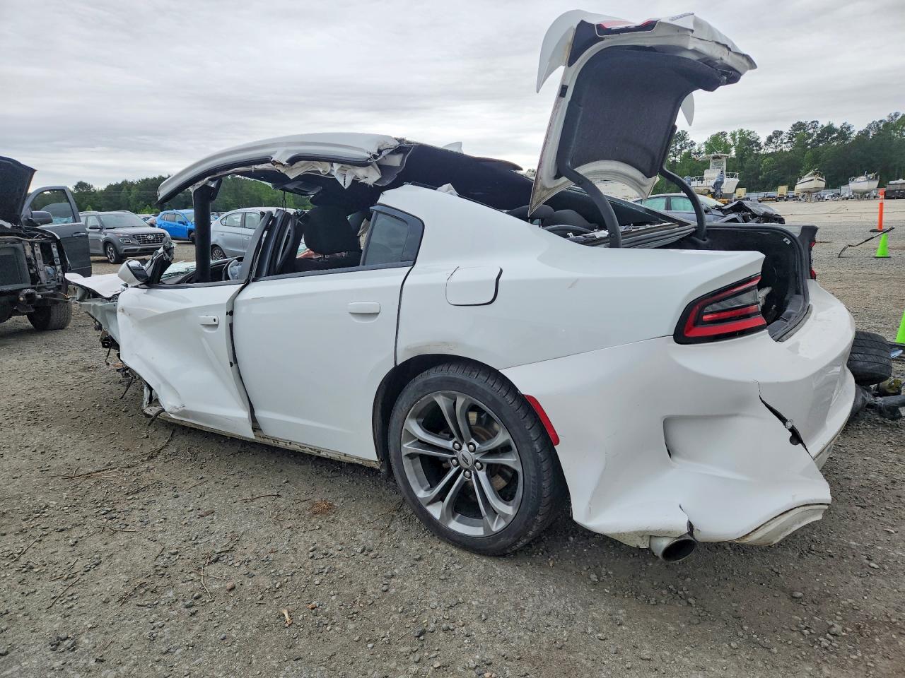 2021 Dodge Charger VIN 2C3CDXCT1MH517877 photo 2