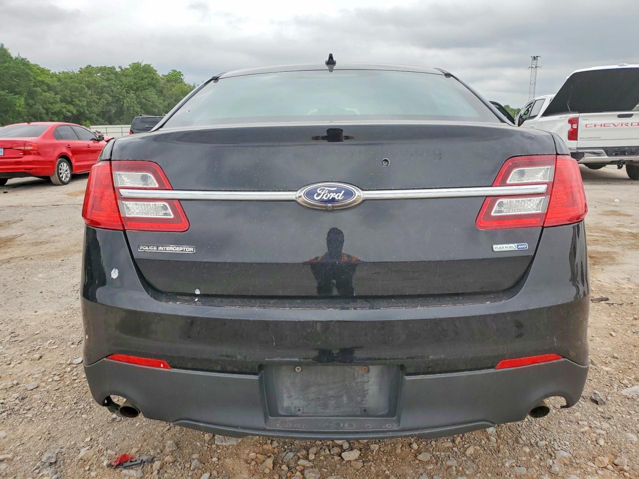 2016 Ford Taurus VIN 1FAHP2MK9GG101115 photo 6