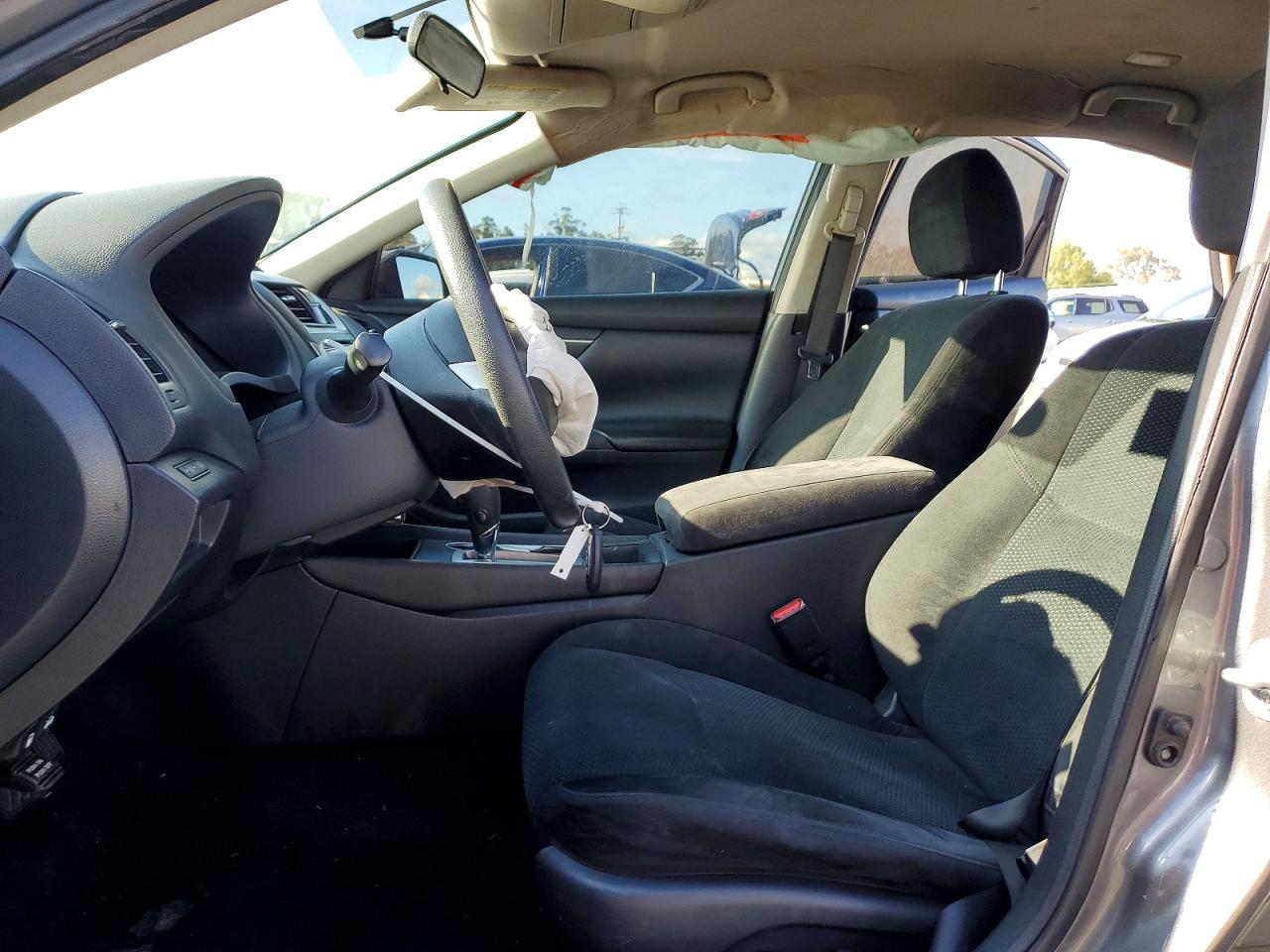 2018 Nissan Altima VIN 1N4AL3AP5JC275961 photo 7