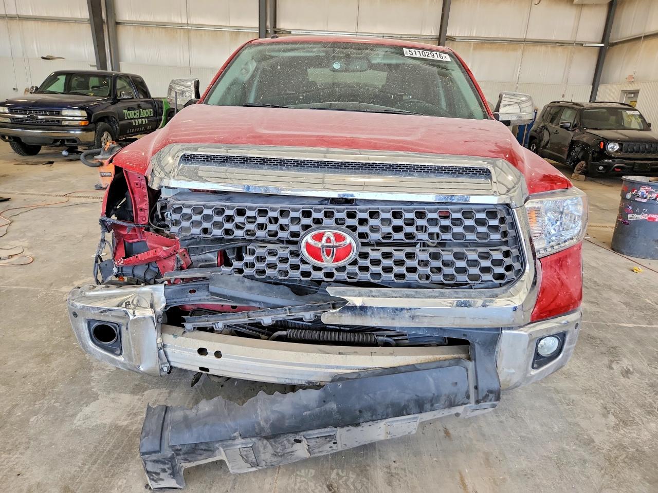 2017 Toyota Tundra VIN 5TFDY5F13HX599146 photo 5