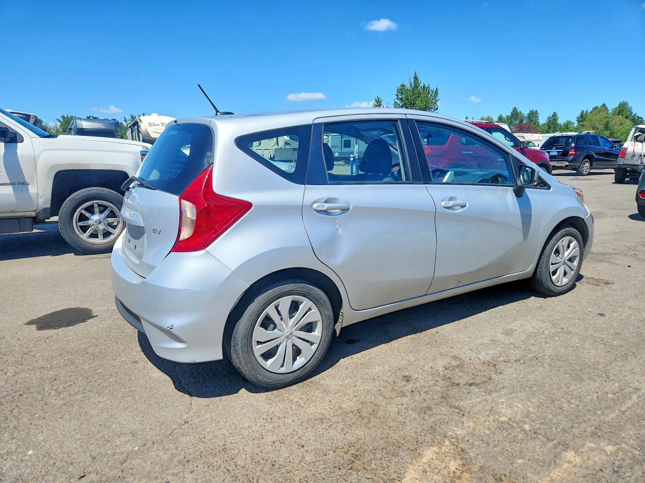 2017 NISS Versa VIN 3N1CE2CP3HL361243 photo 3