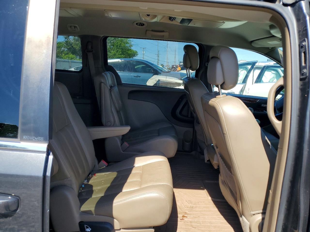 2012 Chrysler Minivan VIN 2C4RC1BG8CR362859 photo 11
