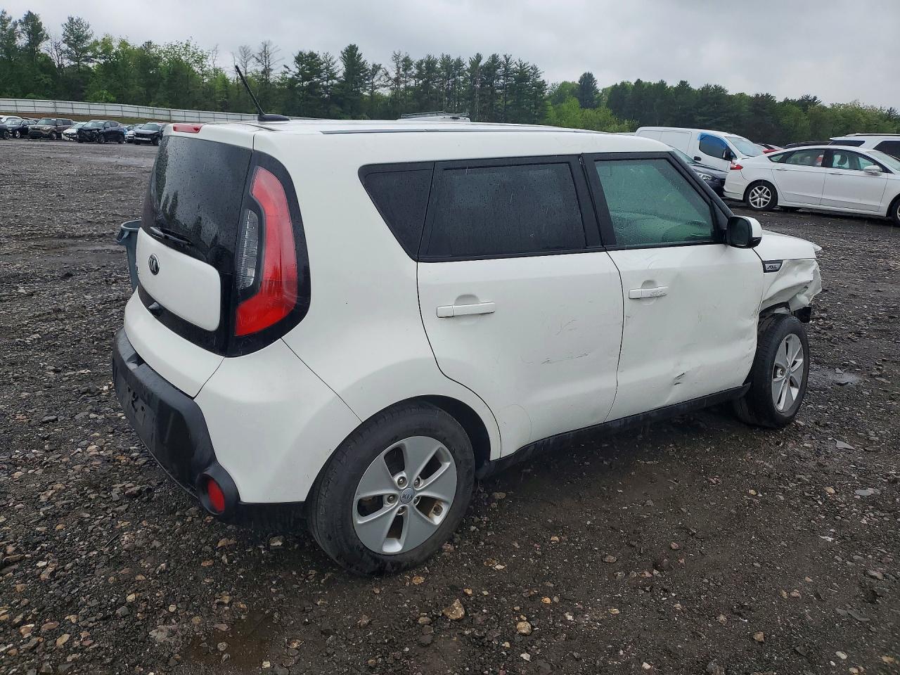 2016 Kia Soul base VIN KNDJN2A21G7387502 photo 3