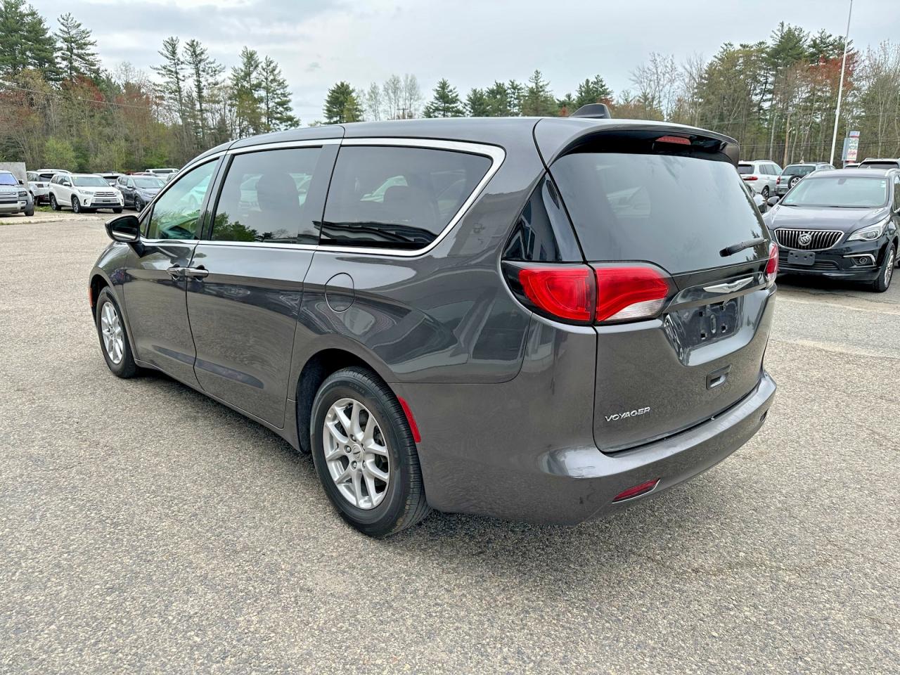 2022 CHRYSLER Minivan VIN 2C4RC1CGXNR105042 photo 3