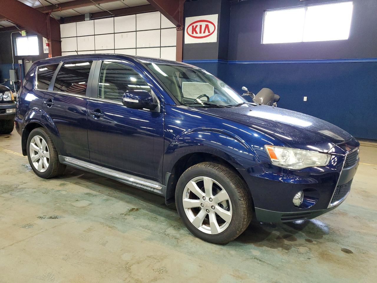 2012 Mitsubishi Outlander VIN JA4JT5AX8CU025725 photo 4