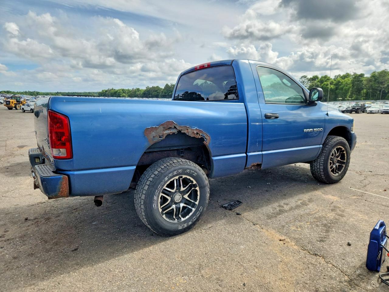 2003 DODG Ram 1500 VIN 1D7HU16D53J639776 photo 3