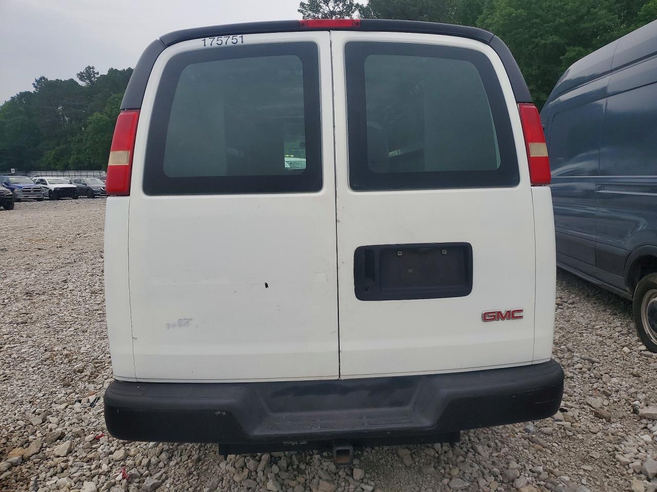 2006 GMC Savana VIN 1GTGG25V561190343 photo 6