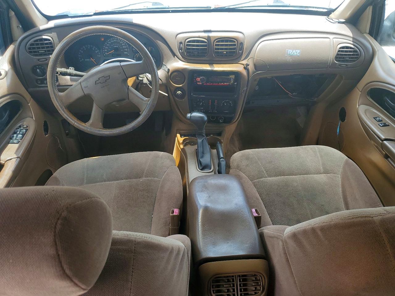 2003 CHEV Trailblaze VIN 1GNDS13S532403759 photo 8