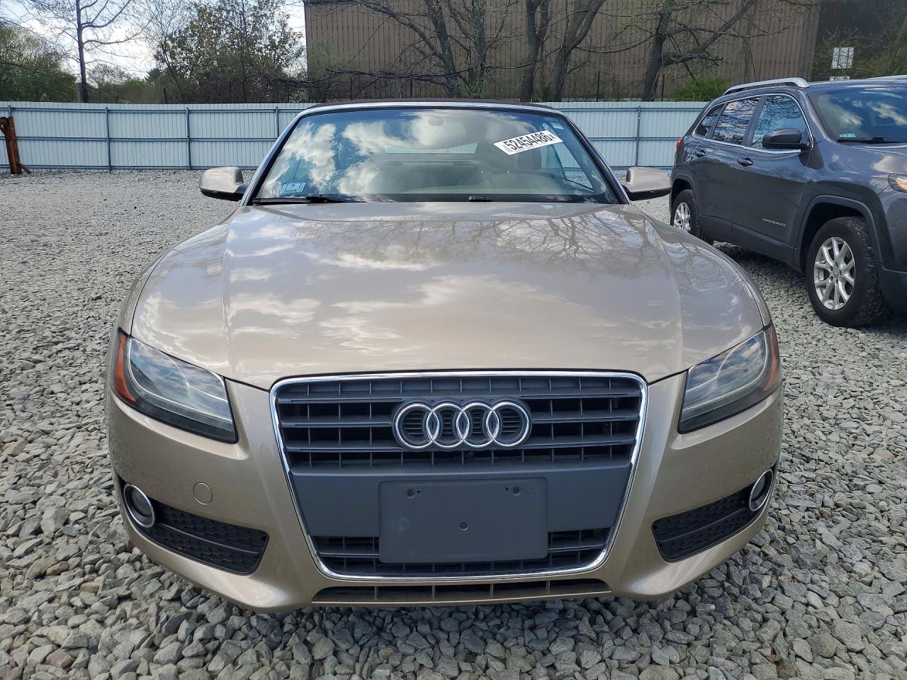 2011 Audi A5 VIN WAULFAFH3BN004464 photo 5