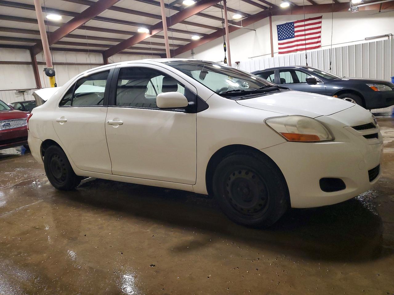 2007 TOYOTA Yaris VIN JTDBT903171114284 photo 4