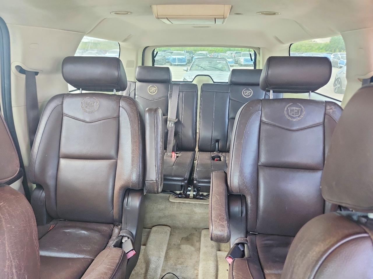 2010 CADILLAC Escalade VIN 1GYUCKEFXAR146463 photo 10