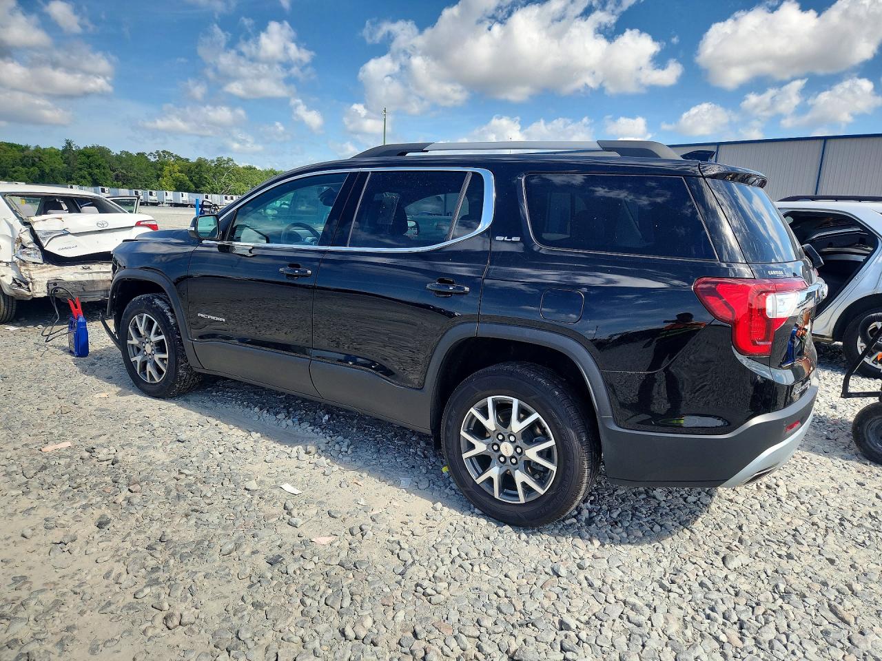 2022 GMC Acadia VIN 1GKKNKL47NZ179505 photo 2