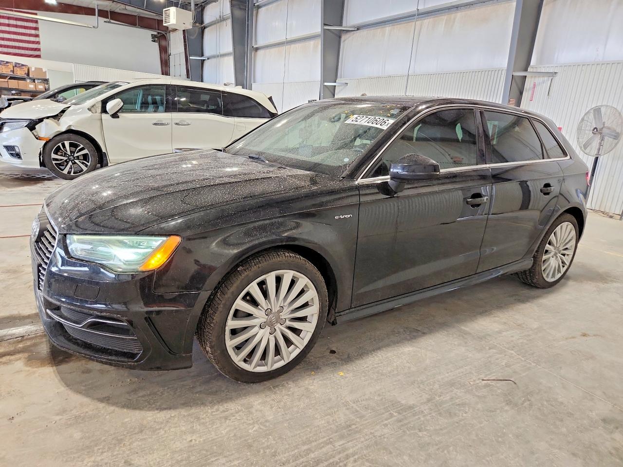 2016 Audi A3 VIN WAUTPBFF0GA048776 photo 1