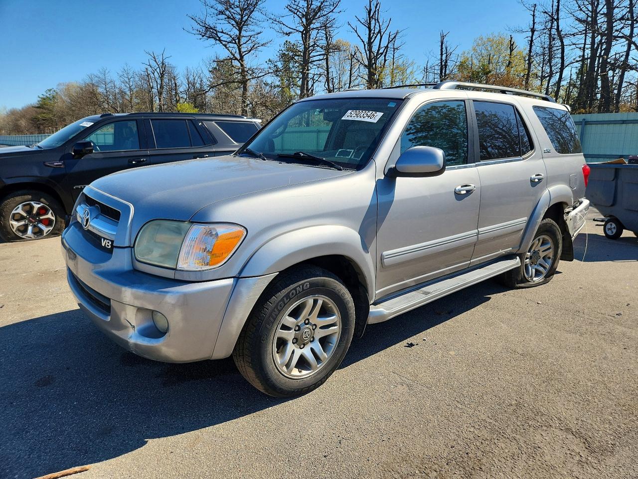 2005 TOYOTA Sequoia VIN 5TDBT44A15S241905 photo 1
