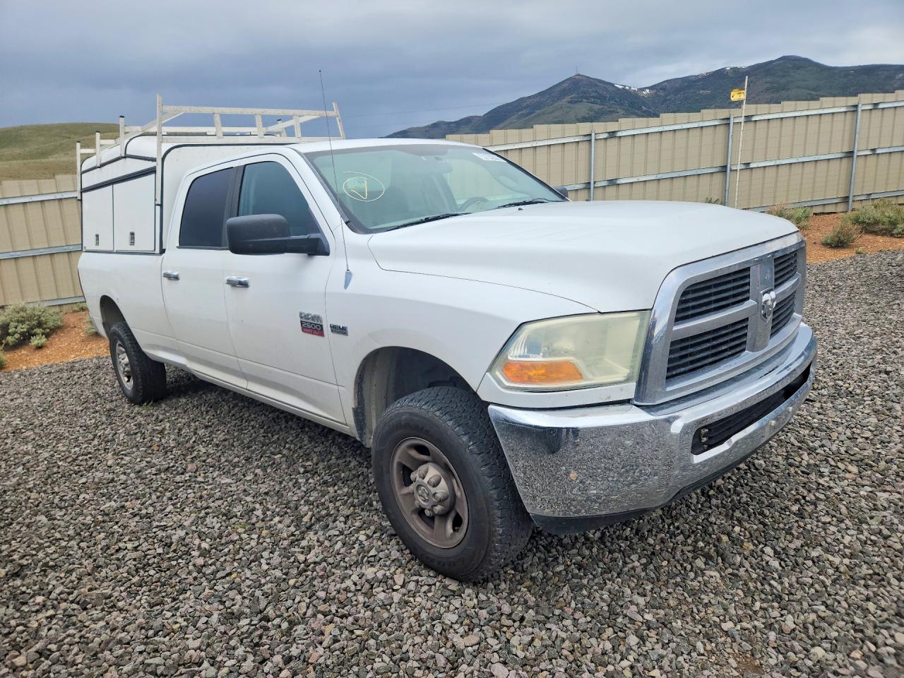 2011 Dodge All models VIN 3D7TT2CT7BG623674 photo 4